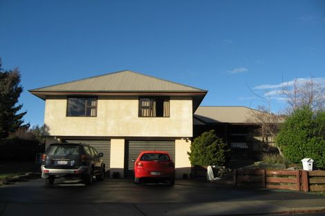 Photo of property in 16 Rob Roy Lane, Wanaka, 9305