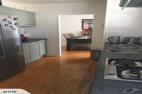 Photo of property in 1/156 Nile Road, Milford, Auckland, 0620