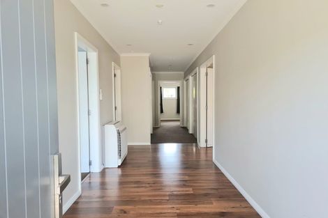 Photo of property in 11 Brown Street, Wallaceville, Upper Hutt, 5018