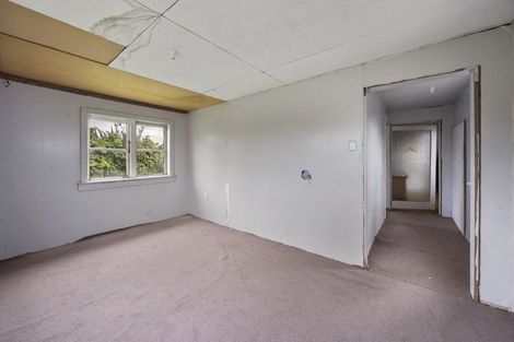 Photo of property in 1 Wood Street, Kakaramea, Patea, 4598