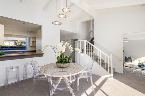 Photo of property in 9 Birdling Place, Halswell, Christchurch, 8025