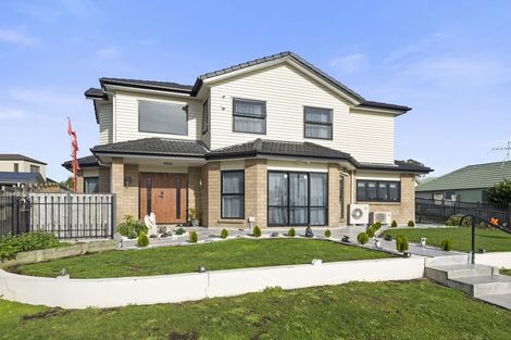 Photo of property in 247 Hill Road, The Gardens, Auckland, 2105