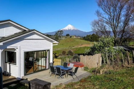 Photo of property in 692 Upland Road, Egmont Village, New Plymouth, 4372