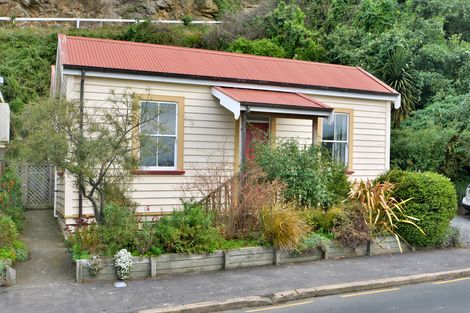 Photo of property in 5 Macandrew Road, Careys Bay, Port Chalmers, 9023