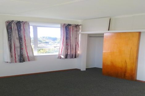 Photo of property in 16 Carey Street, Waitara, 4320