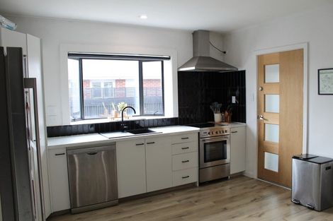 Photo of property in 1/40 Grimseys Road, Redwood, Christchurch, 8051