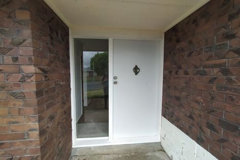 Photo of property in 82 Archmillen Avenue, Pakuranga Heights, Auckland, 2010