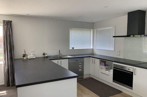 Photo of property in 2/53 Donnington Street, Parklands, Christchurch, 8083