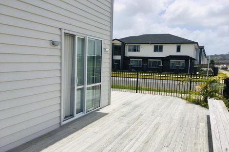 Photo of property in 75 Rosewell Crescent, Flat Bush, Auckland, 2019