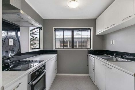 Photo of property in 50 Trimdon Street, Randwick Park, Auckland, 2105
