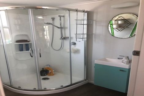 Photo of property in 2 Maungawhare Place, Otumoetai, Tauranga, 3110