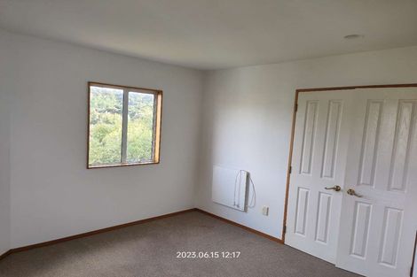 Photo of property in 16 Elsfield Place, Torbay, Auckland, 0630