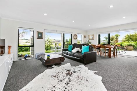 Photo of property in 9 Ellesmere Close, Pyes Pa, Tauranga, 3112