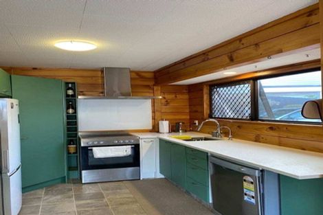 Photo of property in 2/11 Heather Place, Sunnynook, Auckland, 0620