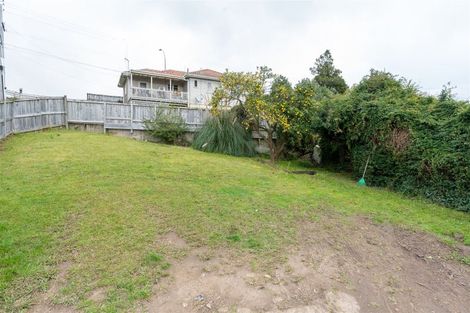 Photo of property in 207b Cambridge Road, Hillcrest, Hamilton, 3216