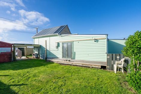 Photo of property in 6 Ocean Beach Road, Bluff, 9814