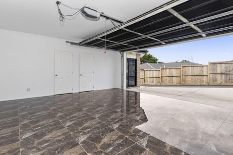 Photo of property in 247 Hill Road, The Gardens, Auckland, 2105