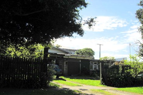 Photo of property in 36 Bedford Avenue, Gonville, Whanganui, 4501