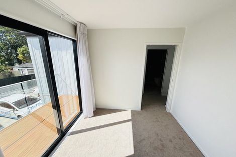 Photo of property in 19c Farwood Drive, Henderson, Auckland, 0612