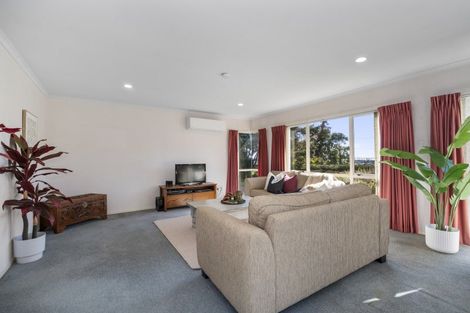 Photo of property in 36 Bell Common Close, Bethlehem, Tauranga, 3110
