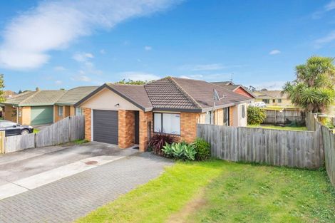 Photo of property in 21 Rebecca Rise, Weymouth, Auckland, 2103