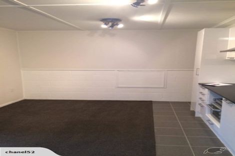 Photo of property in 2/27 Salem Place, Torbay, Auckland, 0630