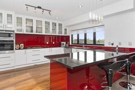Photo of property in 247 Hill Road, The Gardens, Auckland, 2105