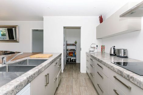 Photo of property in 17 Victor Street, Dannevirke, 4930