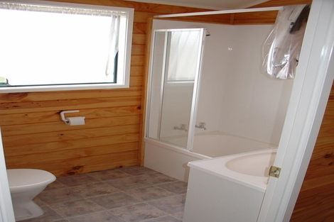 Photo of property in 42 Airfield Road, Takanini, 2112