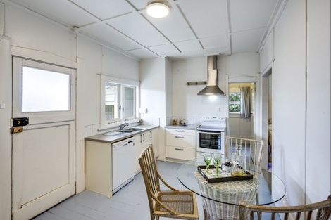 Photo of property in 95b Te Mata Road, Havelock North, 4130