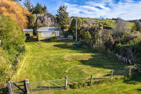 Photo of property in 58 Shag Point Road, Shag Point, Palmerston, 9482