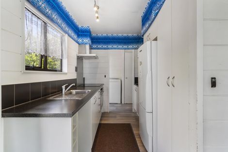 Photo of property in 2/11 Bluewater Place, Wattle Downs, Auckland, 2103