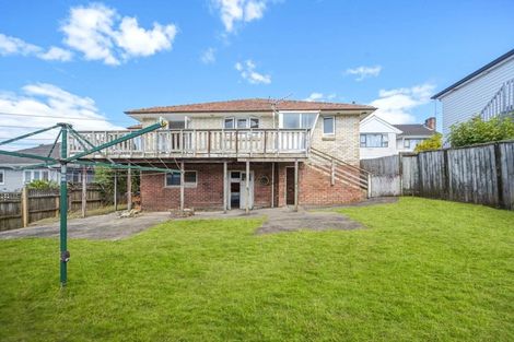 Photo of property in 55 Corunna Road, Milford, Auckland, 0620