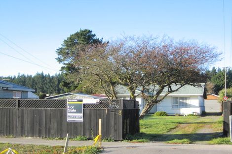 Photo of property in 8 Heyders Road, Spencerville, Christchurch, 8083