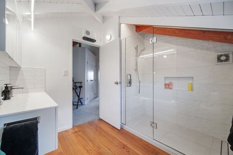 Photo of property in 3 Rewiti Avenue, Takapuna, Auckland, 0622