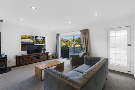 Photo of property in 40a Rutherford Terrace, Meadowbank, Auckland, 1072
