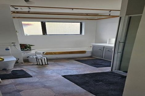 Photo of property in 1/13 Montclair Rise, Browns Bay, Auckland, 0630