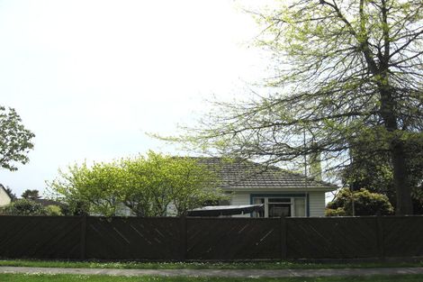 Photo of property in 8 Sadlier Street, Stoke, Nelson, 7011