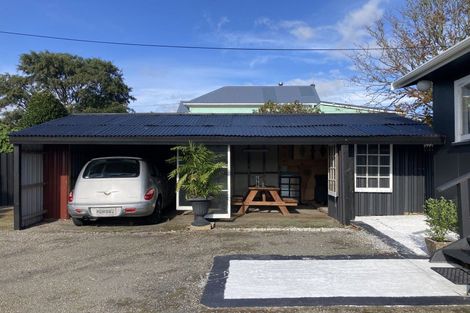 Photo of property in 3 Whakapaki Street, Urenui, 4375