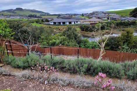 Photo of property in 28 Helenslee Road, Pokeno, 2402