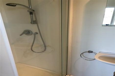 Photo of property in 76 Mount Smart Road, Onehunga, Auckland, 1061