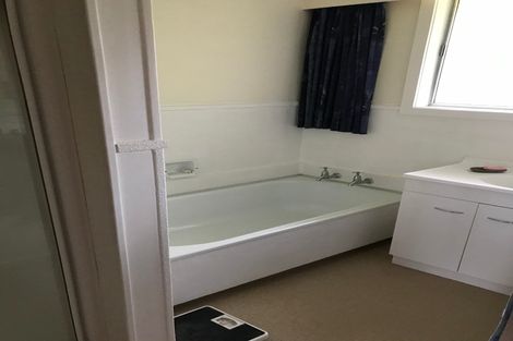 Photo of property in 14a Howden Street, Green Island, Dunedin, 9018