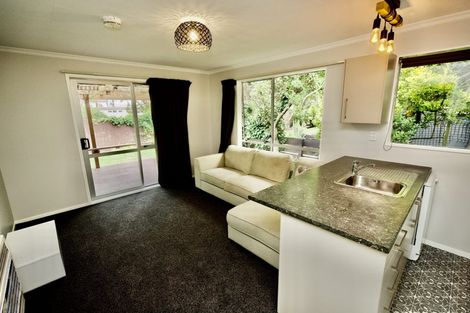 Photo of property in 21a Woodfield Avenue, Roslyn, Palmerston North, 4414