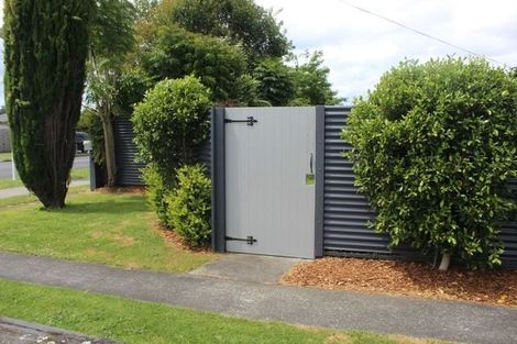 Photo of property in 47a Beach Road, Katikati, 3129