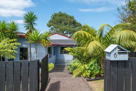 Photo of property in 6 George Laurenson Lane, Mount Roskill, Auckland, 1041