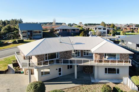 Photo of property in 15 Grove Avenue, Weston, Oamaru, 9401