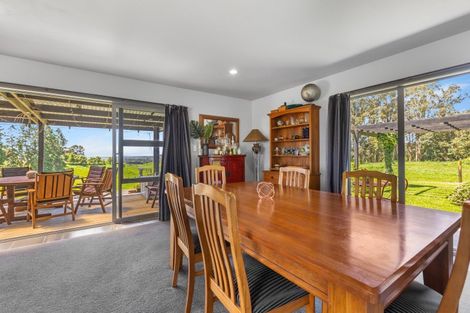 Photo of property in 193 Ackworth Road, Lepperton, New Plymouth, 4373