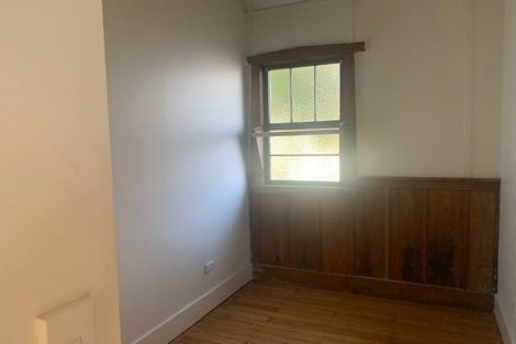 Photo of property in 38 Peel Street, Westport, 7825