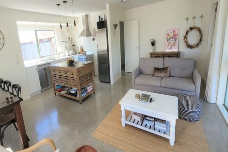 Photo of property in 28 Pacific View Road, Papamoa Beach, Papamoa, 3118