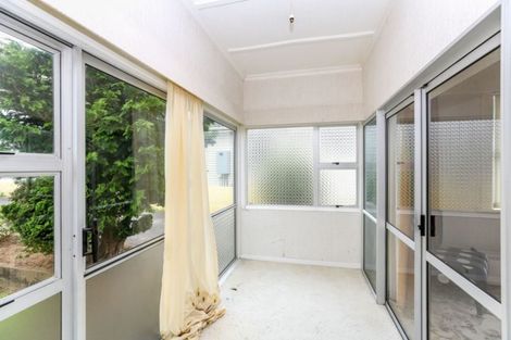 Photo of property in 125 Govett Avenue, Frankleigh Park, New Plymouth, 4310